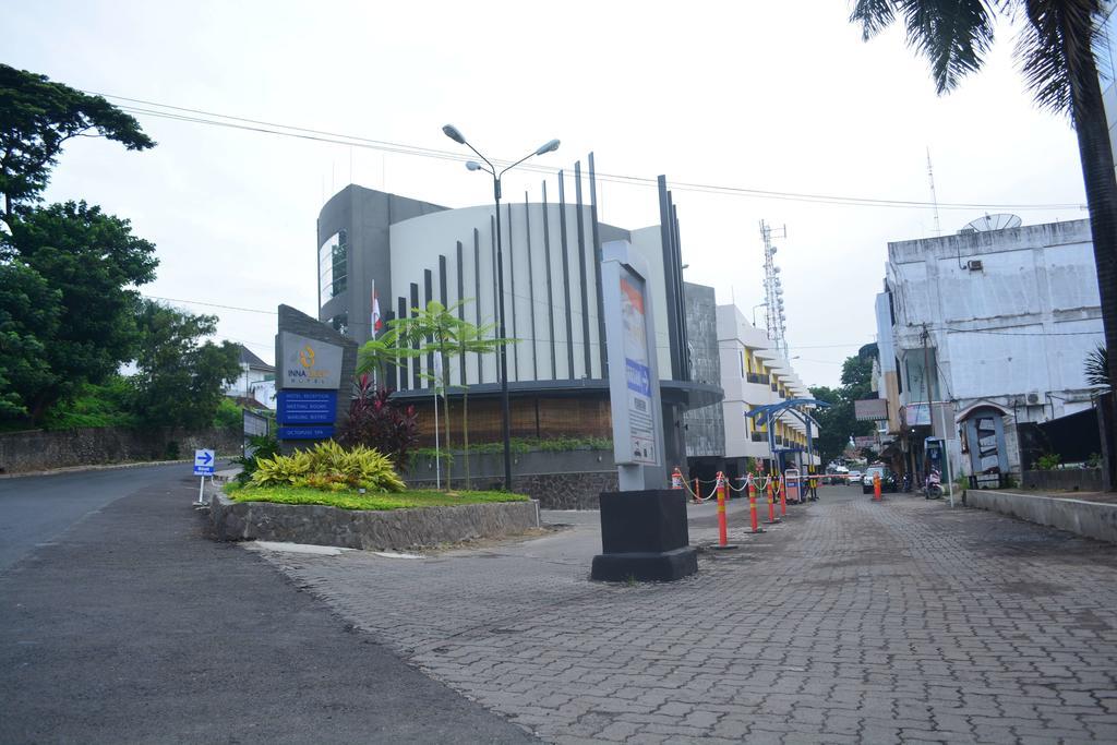 Yunna Hotel Lampung Bandar Lampung Exterior photo