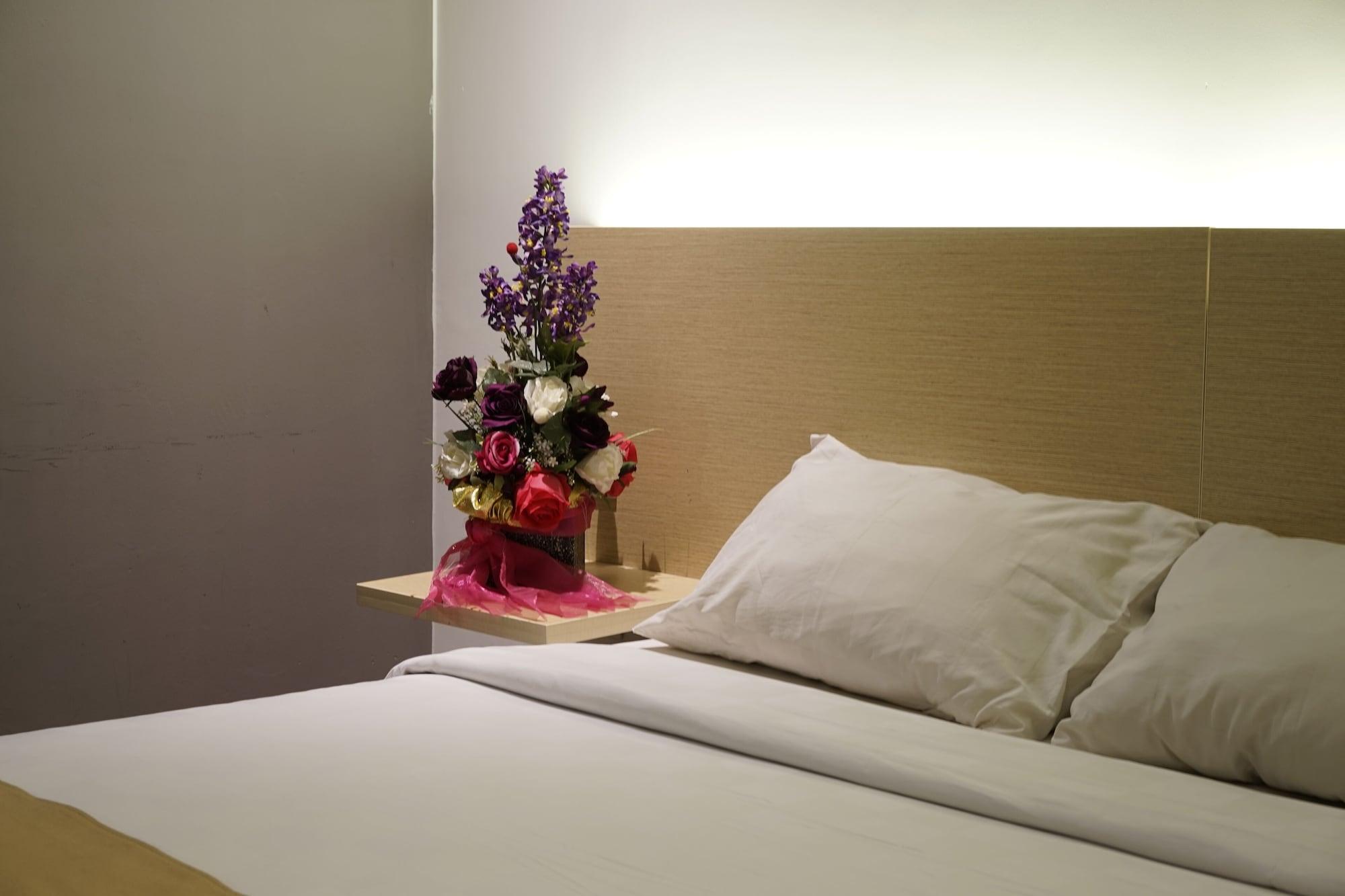 Yunna Hotel Lampung Bandar Lampung Exterior photo