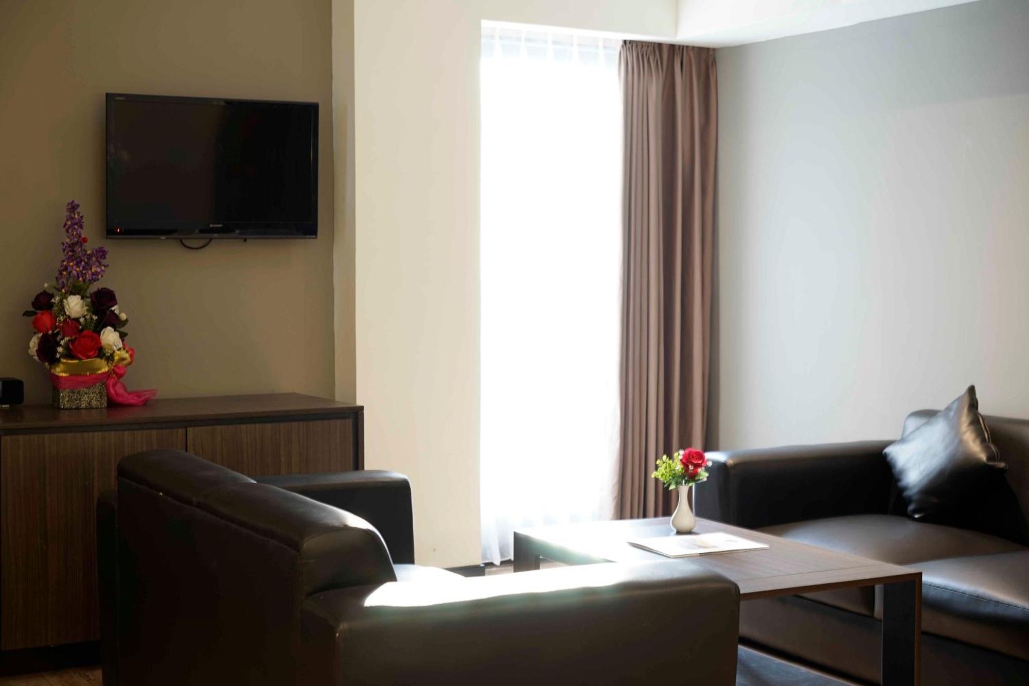 Yunna Hotel Lampung Bandar Lampung Exterior photo